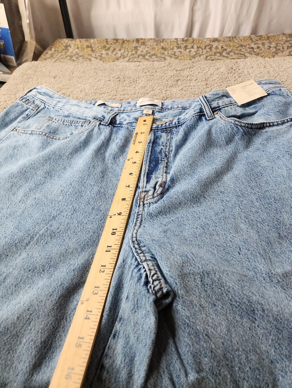 Women's Super Wide Leg Mid-Rise Jeans - Universal Thread - 18 - Picture 10 of 13